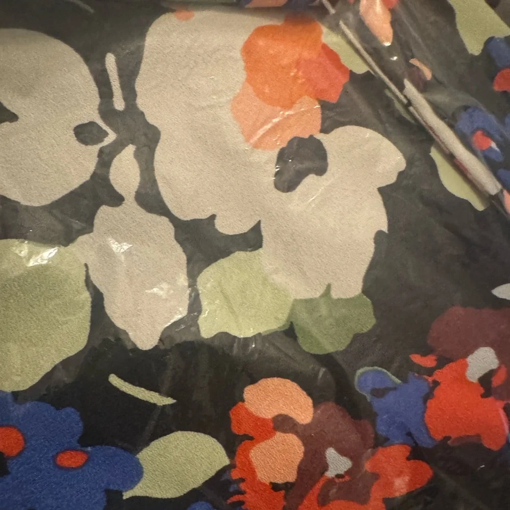 Banana Republic Black and Green Patterned Dress - Picture 2 of 6